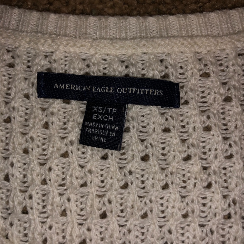 sweater - Picture 3 of 3